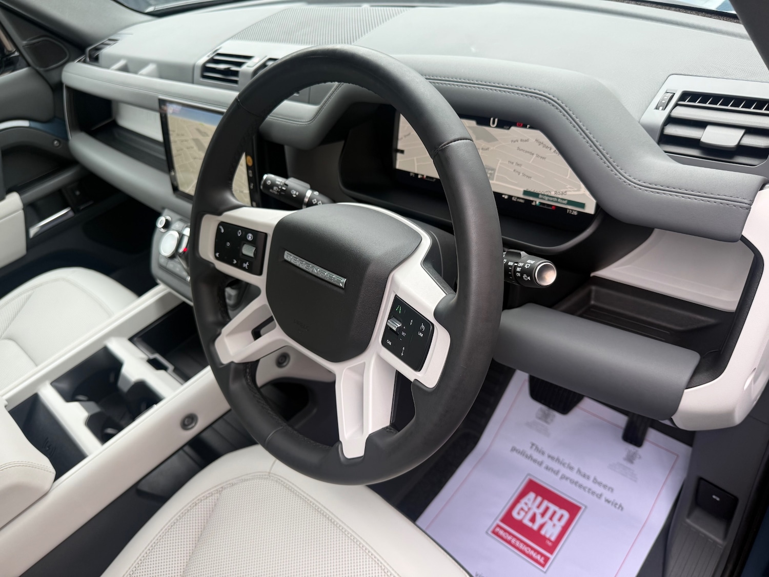 Used Land Rover Defender 2025 for sale - 77802091: Photo 9