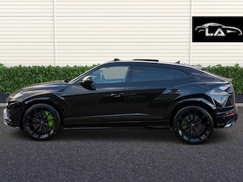 Used Lamborghini Urus 2021 for sale - 65636055: Photo
