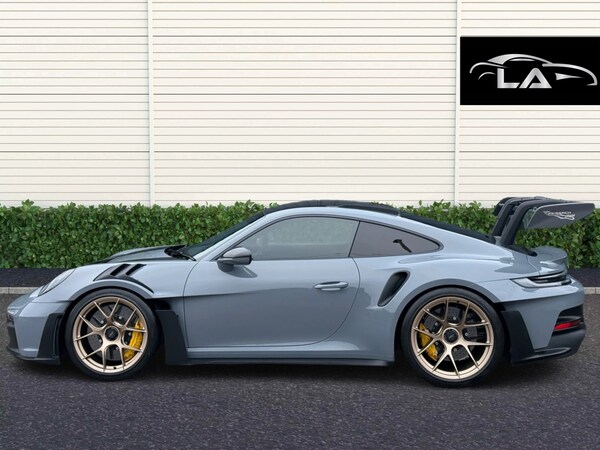 Used Porsche 911 2024 for sale - 73148297: Photo 2