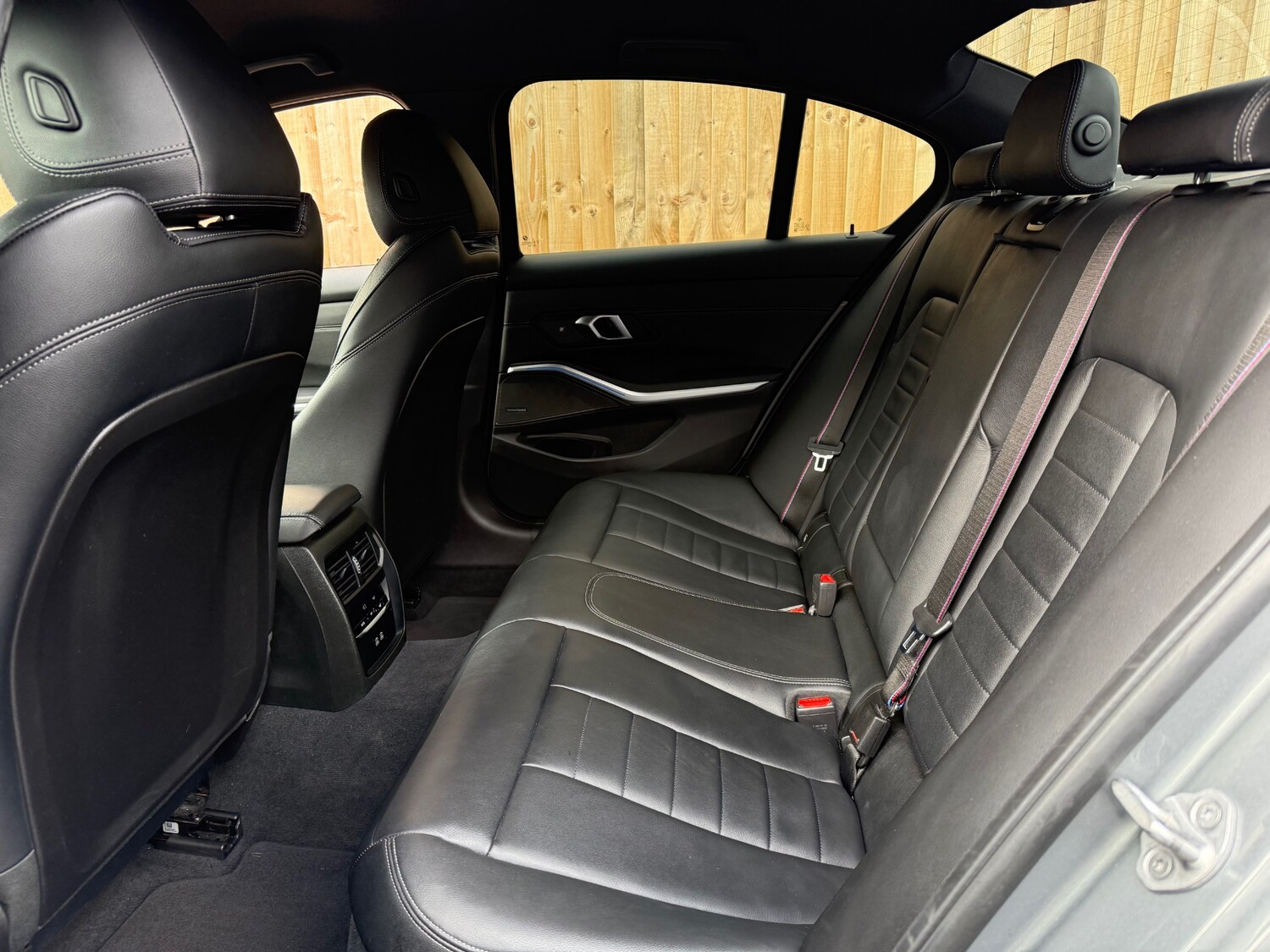 Used BMW 3 Series 2024 for sale - 76170946: Photo 12