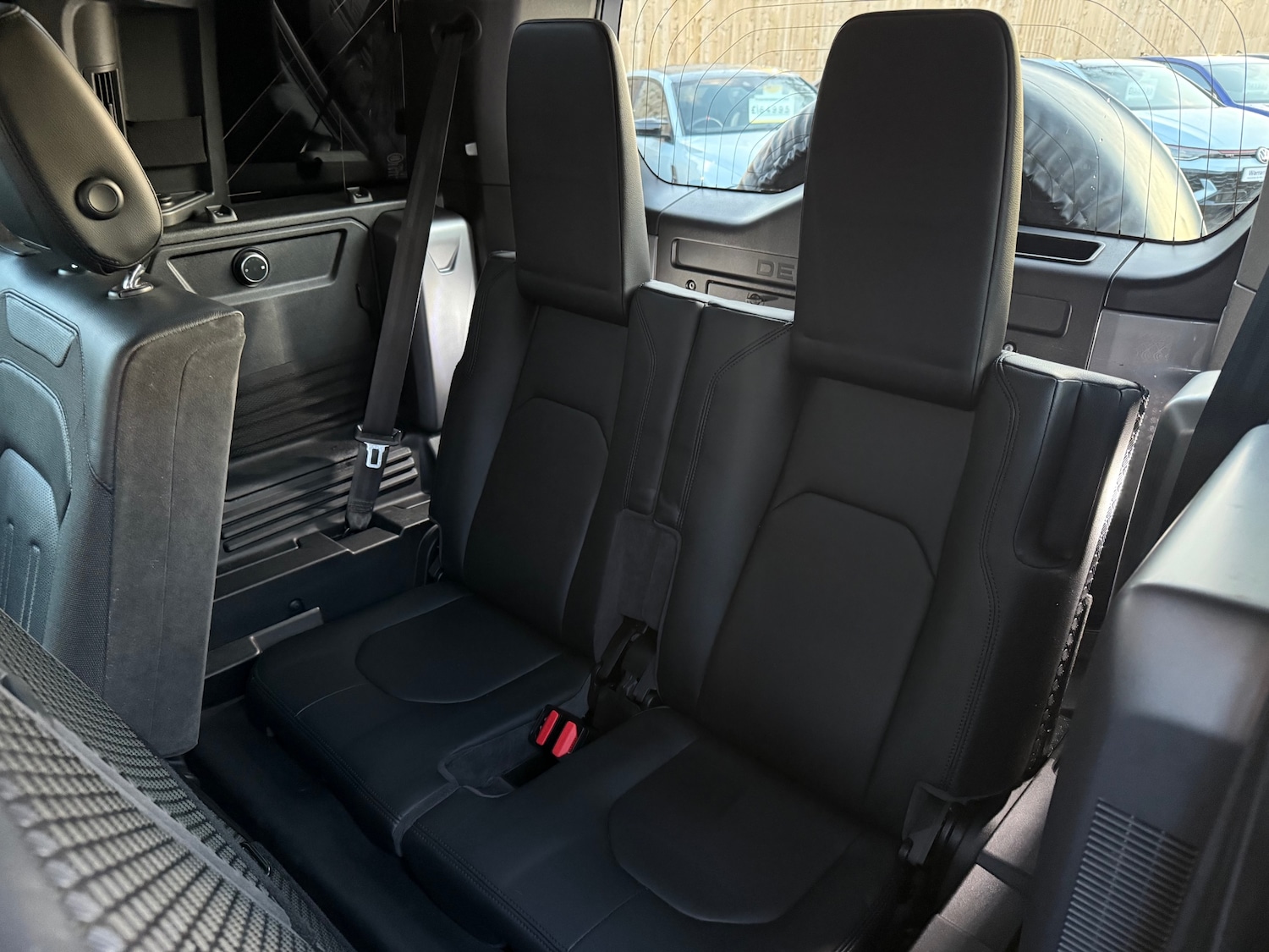 Used Land Rover Defender 2021 for sale - 77434960: Photo 13