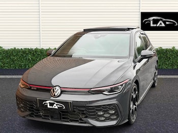 Used Volkswagen Golf 2024 for sale - 76547495: Photo