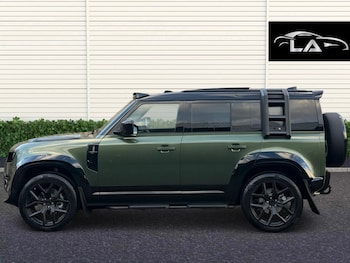 Used Land Rover Defender 2026 for sale - 77890457: Photo