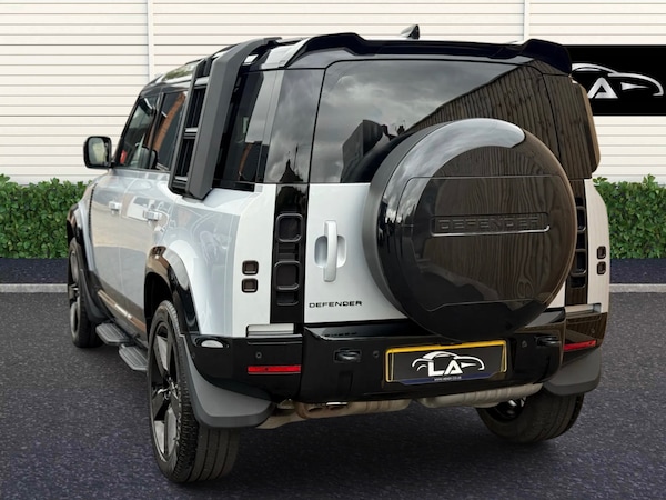 Used Land Rover Defender 2024 for sale - 75428611: Photo 6