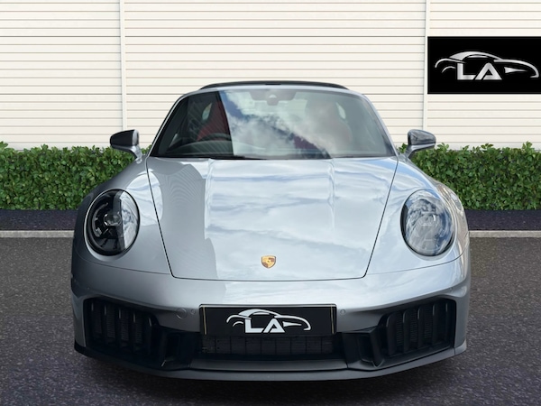 Used Porsche 911 2025 for sale - 75664527: Photo 4