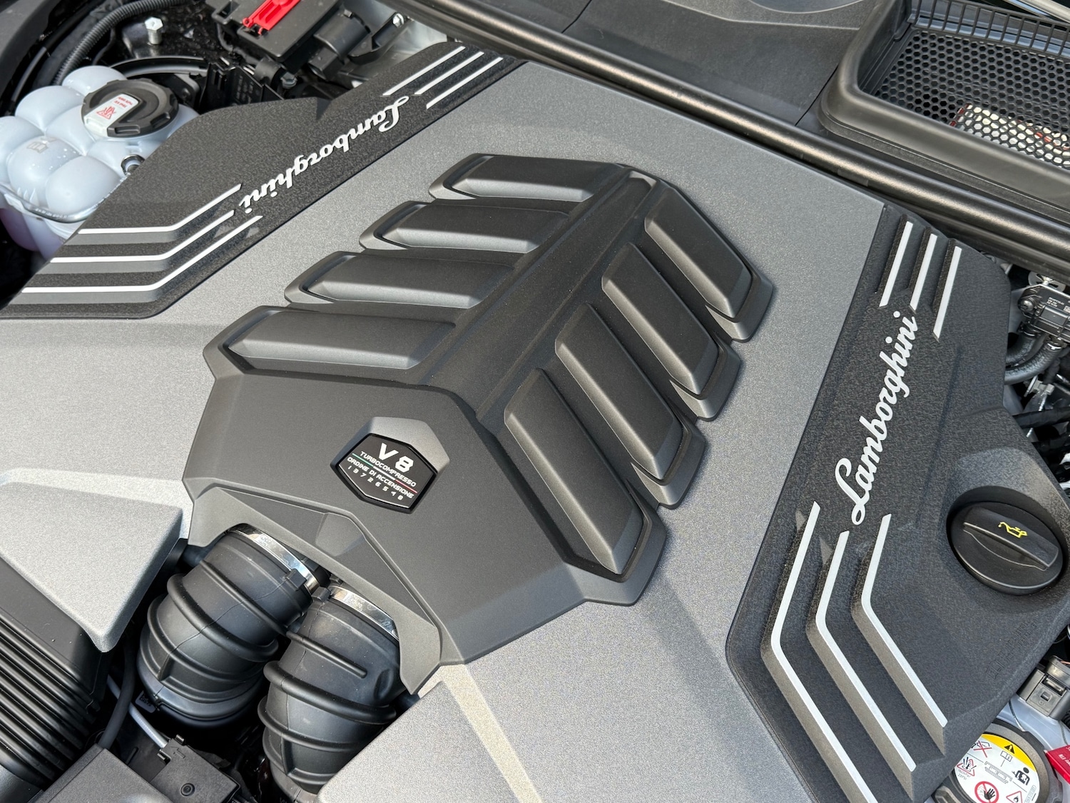 Used Lamborghini Urus 2025 for sale - 76039176: Photo 18