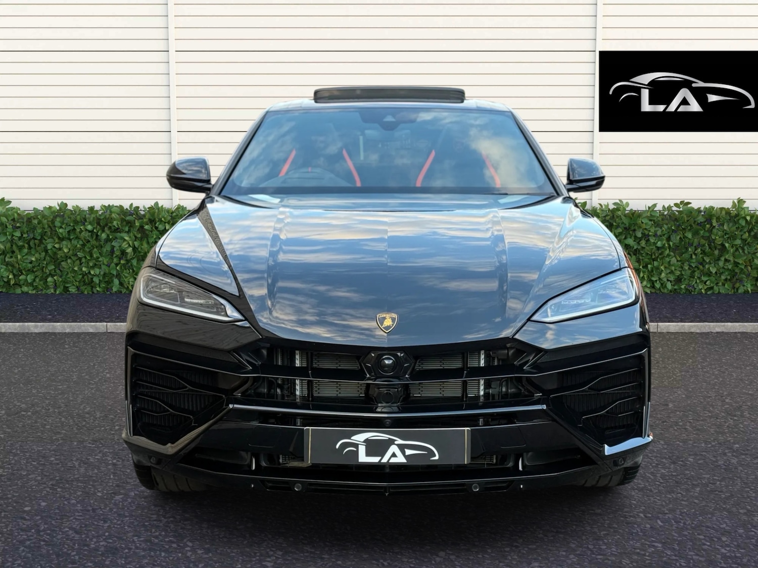 Used Lamborghini Urus 2025 for sale - 76039176: Photo 4