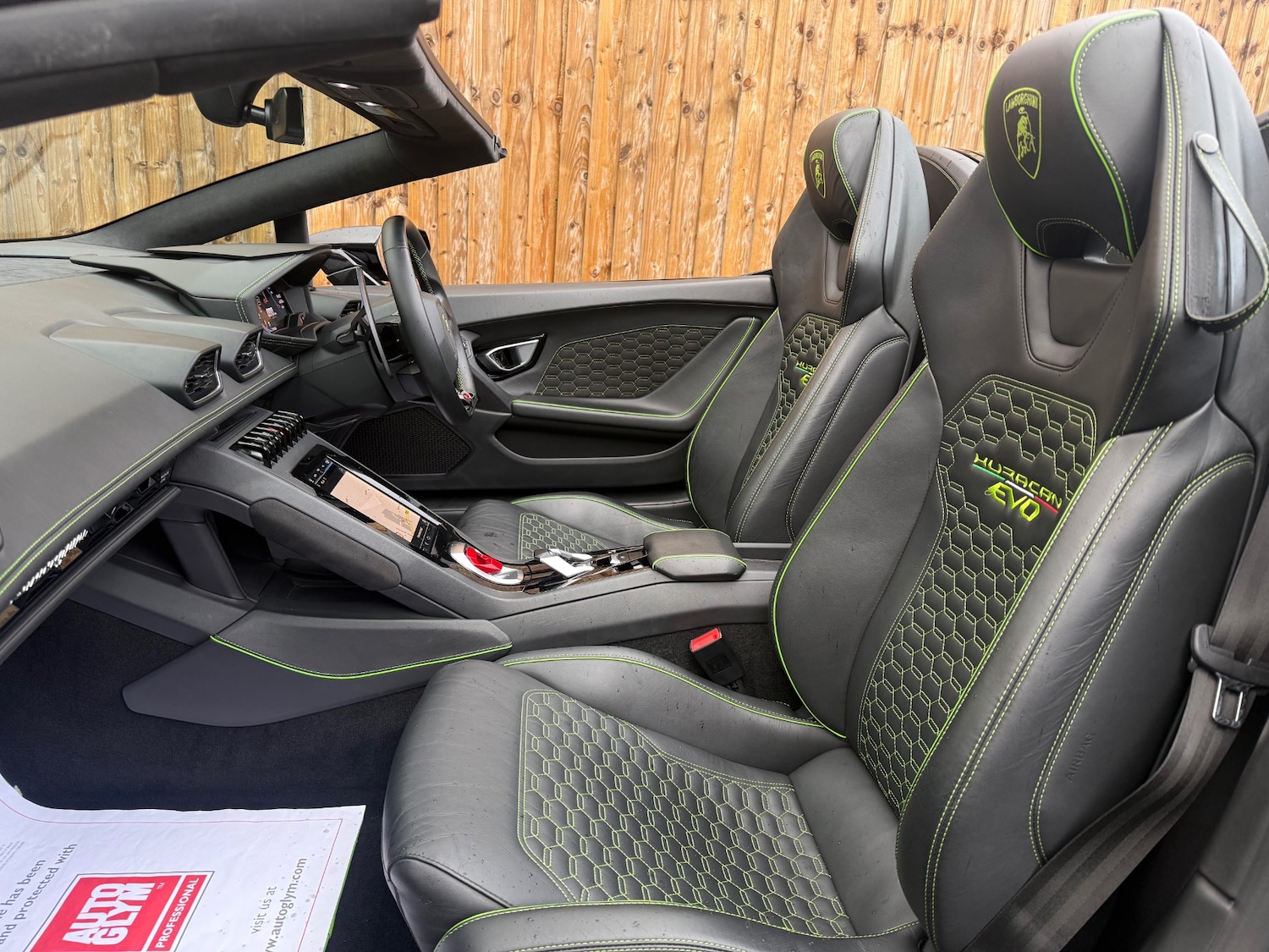 Used Lamborghini Huracan 2021 for sale - 77298648: Photo 8