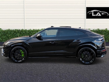 Used Lamborghini Urus 2021 for sale - 76065368: Photo 3