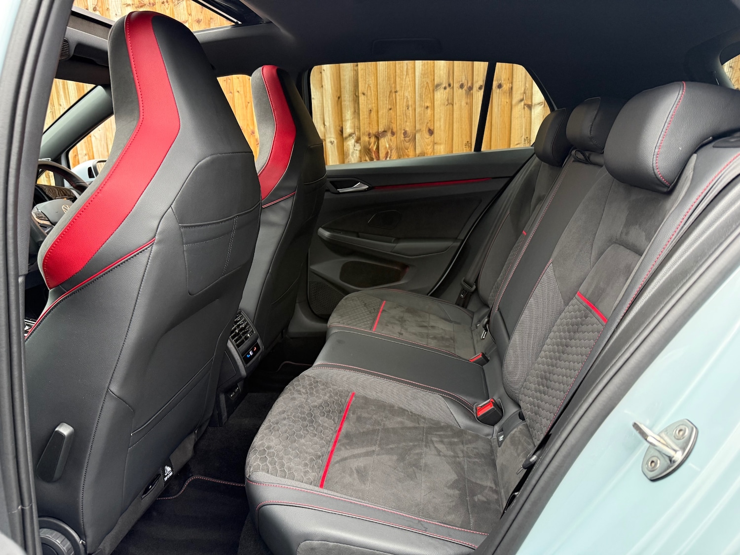 Used Volkswagen Golf 2025 for sale - 77235395: Photo 12