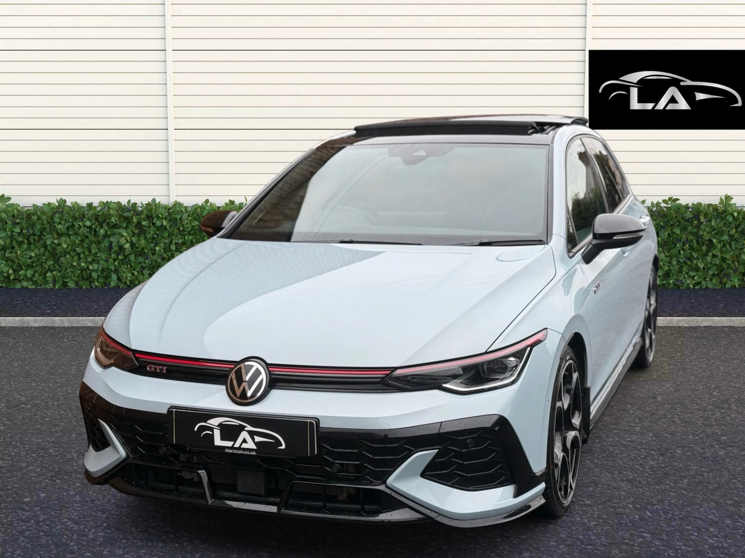 Used Volkswagen Golf 2025 for sale - 77235395: Photo 2