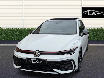 Used Volkswagen Golf 2024 for sale - 76603558: Photo