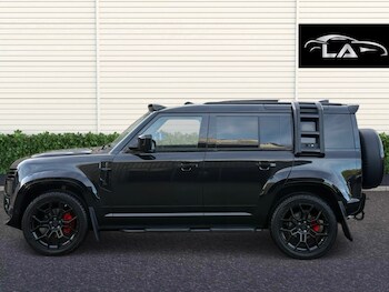 Used Land Rover Defender 2026 for sale - 78427905: Photo