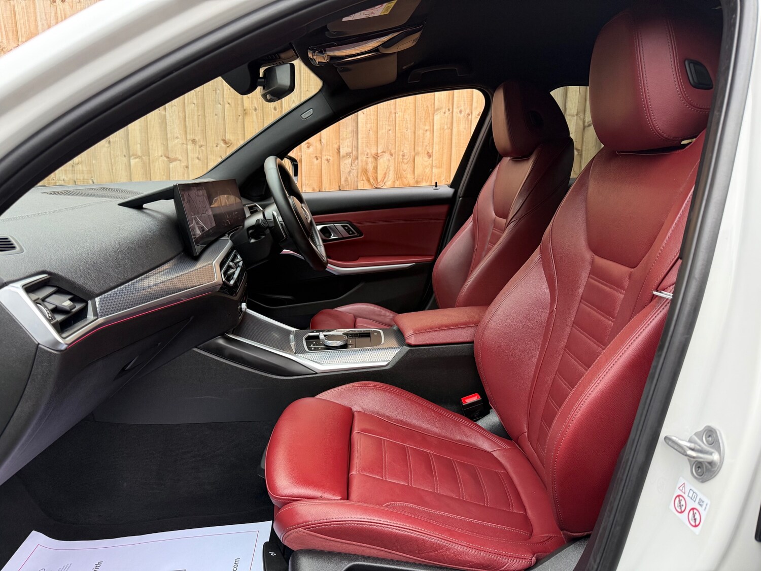 Used BMW 3 Series 2024 for sale - 76302953: Photo 11