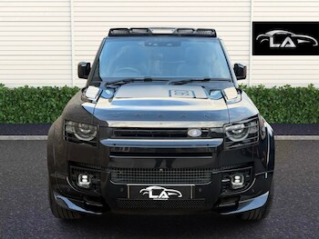 Used Land Rover Defender 2025 for sale - 77665915: Photo