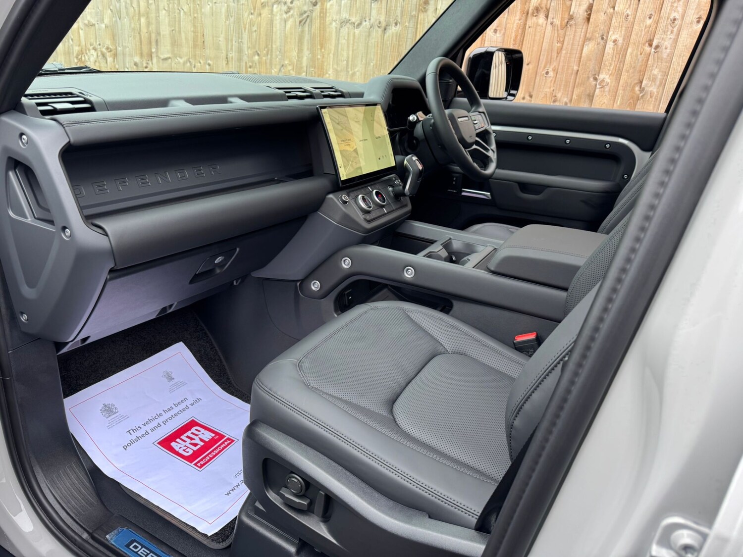 Used Land Rover Defender 2026 for sale - 77830241: Photo 10