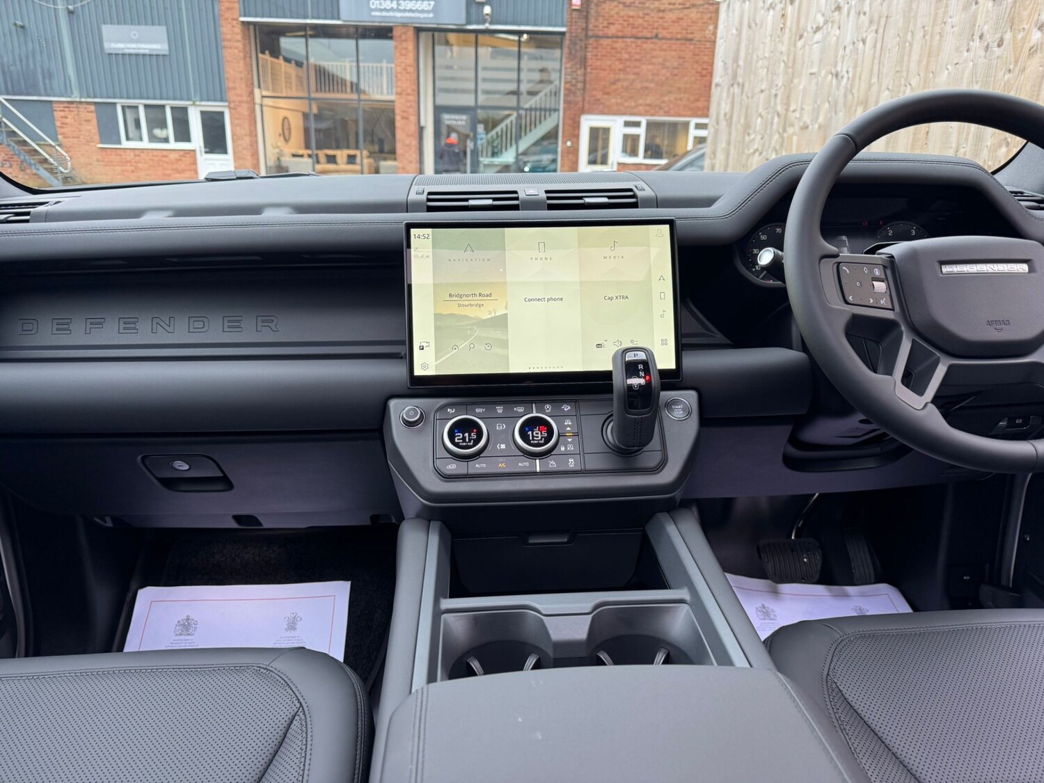 Used Land Rover Defender 2026 for sale - 77830241: Photo 11