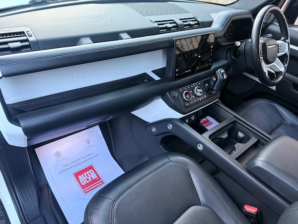 Used Land Rover Defender 2023 for sale - 76173571: Photo 10