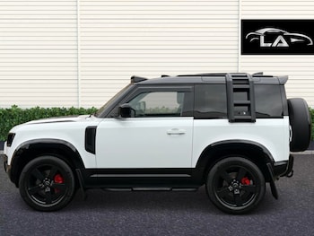 Used Land Rover Defender 2023 for sale - 76173571: Photo 3