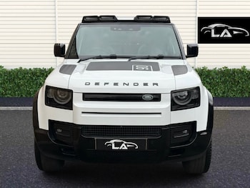 Used Land Rover Defender 2023 for sale - 76173571: Photo 4