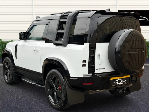 Used Land Rover Defender 2023 for sale - 76173571: Photo 5