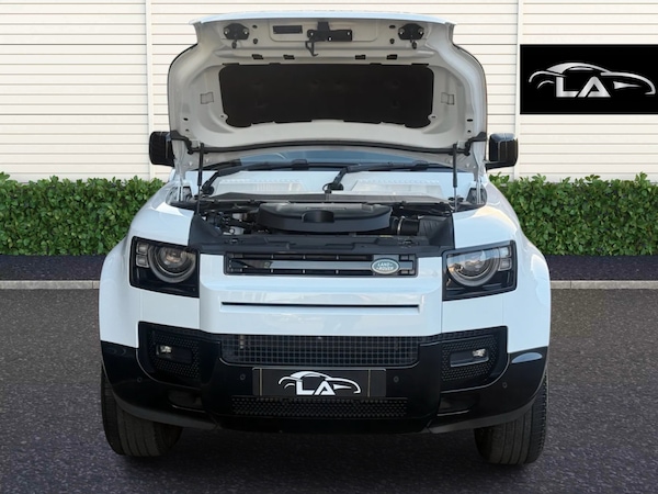 Used Land Rover Defender 2024 for sale - 76196063: Photo 13