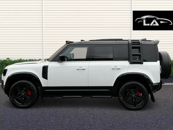 Used Land Rover Defender 2024 for sale - 76196063: Photo 3