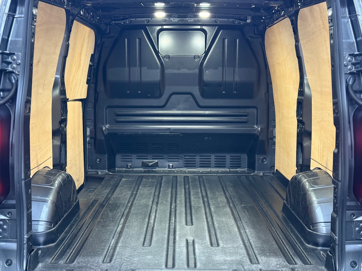 Used Ford Transit Custom 2024 for sale - 77028300: Photo 11