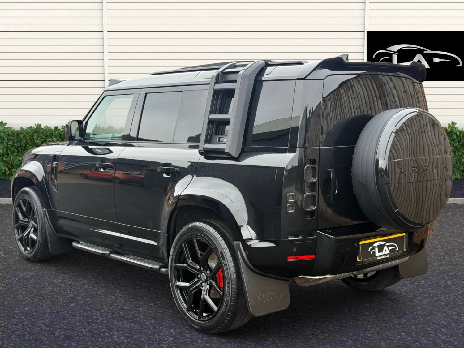 Used Land Rover Defender 2025 for sale - 77679707: Photo 5