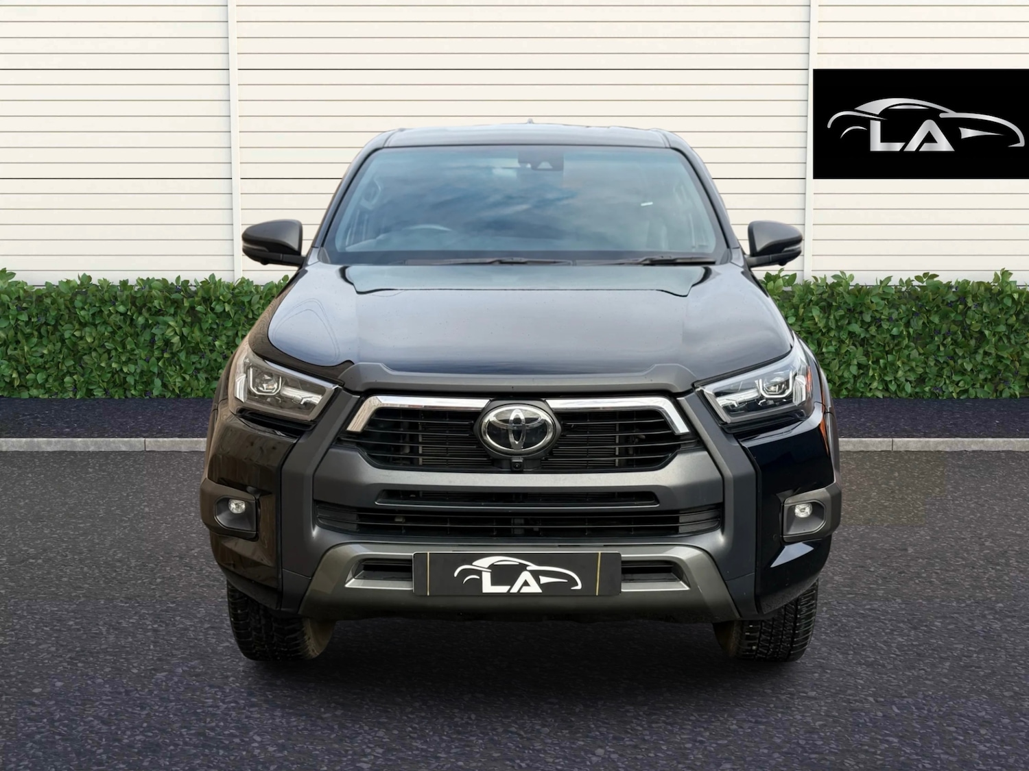 Used Toyota Hilux 2025 for sale - 77392258: Photo 4