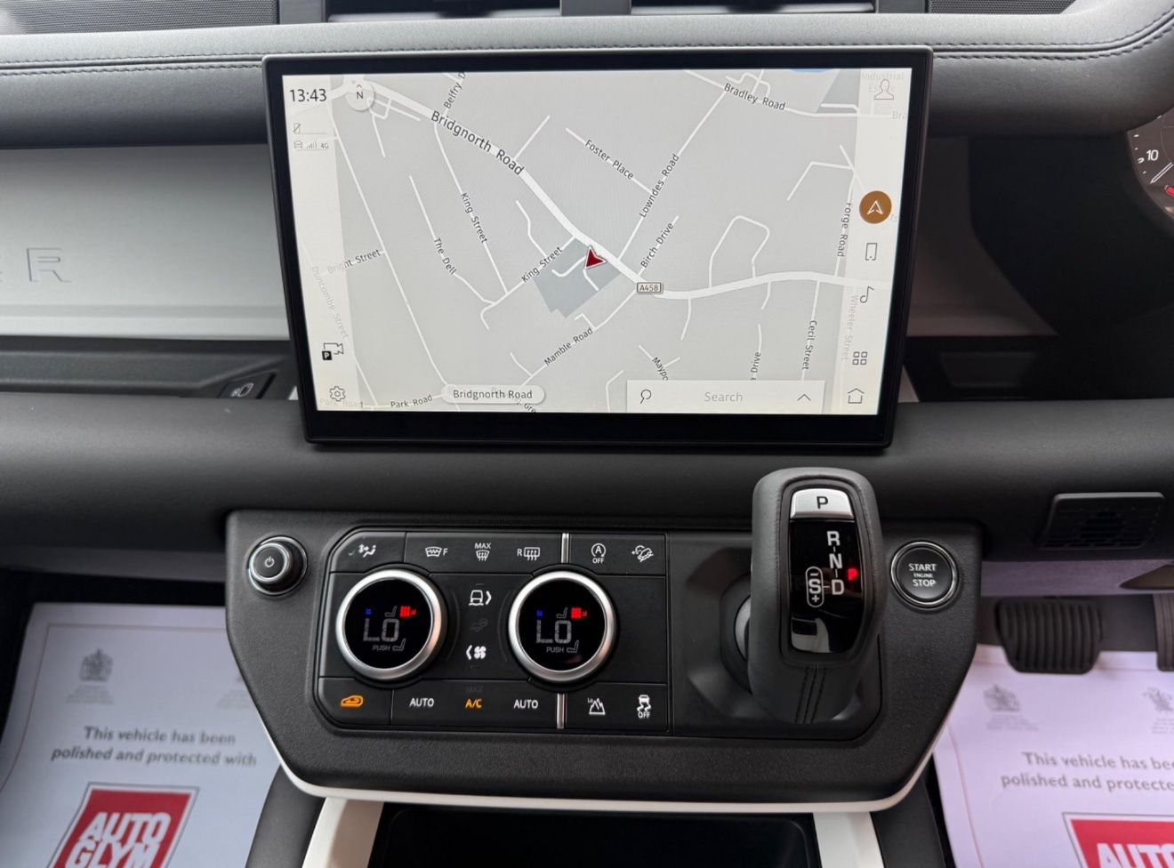 Used Land Rover Defender 2025 for sale - 76079934: Photo 11