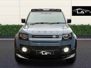 Used Land Rover Defender 2025 for sale - 77129332: Photo