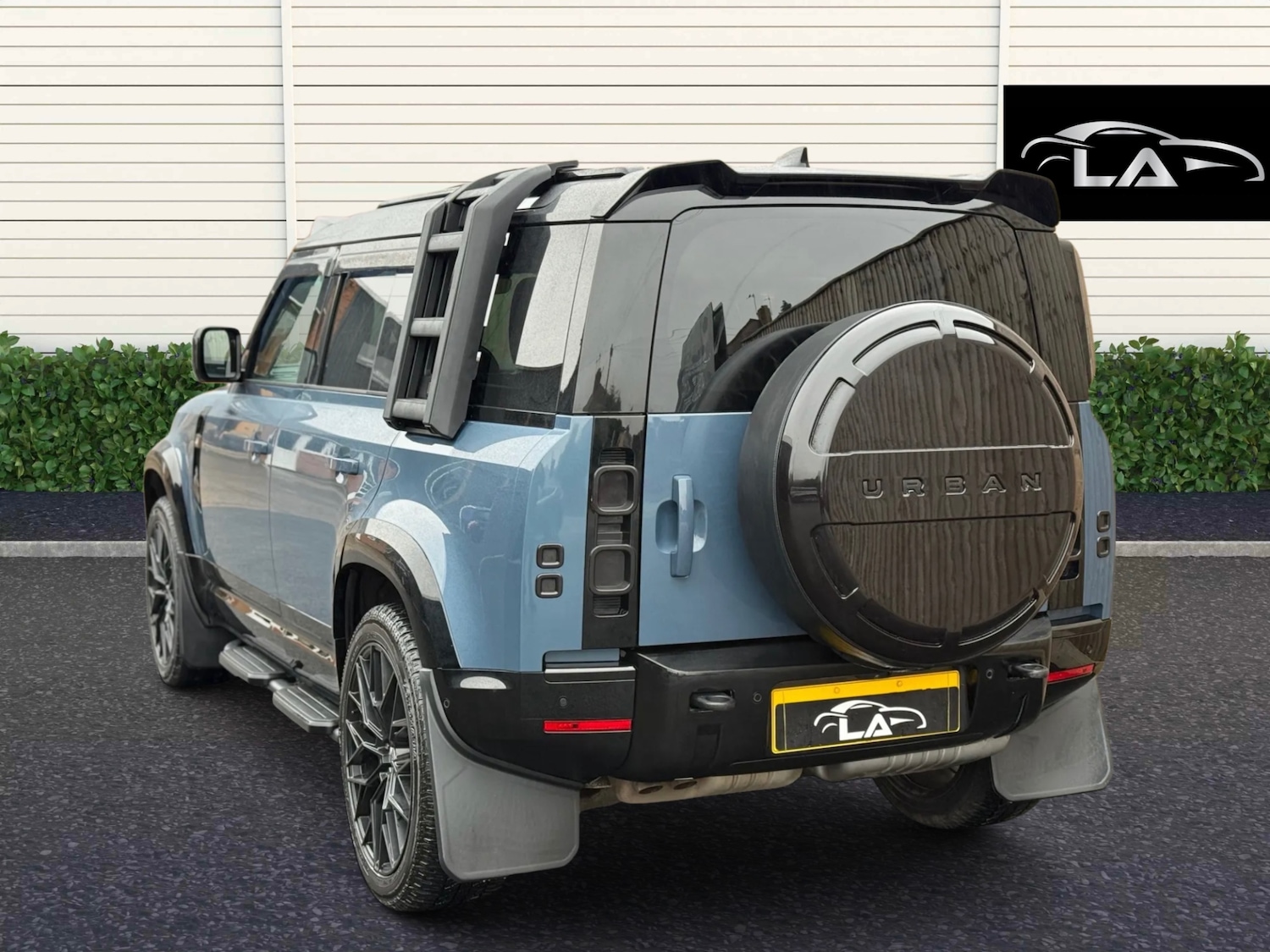 Used Land Rover Defender 2025 for sale - 77129332: Photo 6