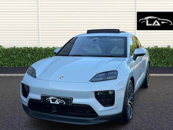 Used Porsche Macan 2025 for sale - 79195859: Photo