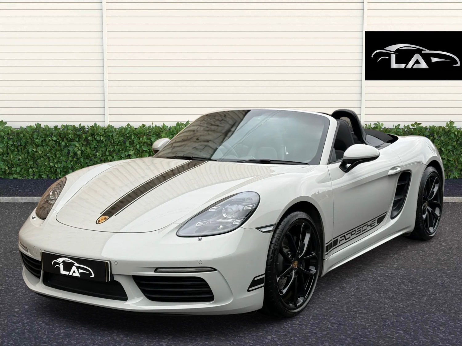 Used Porsche Boxster 2025 for sale - 76413995: Photo 1