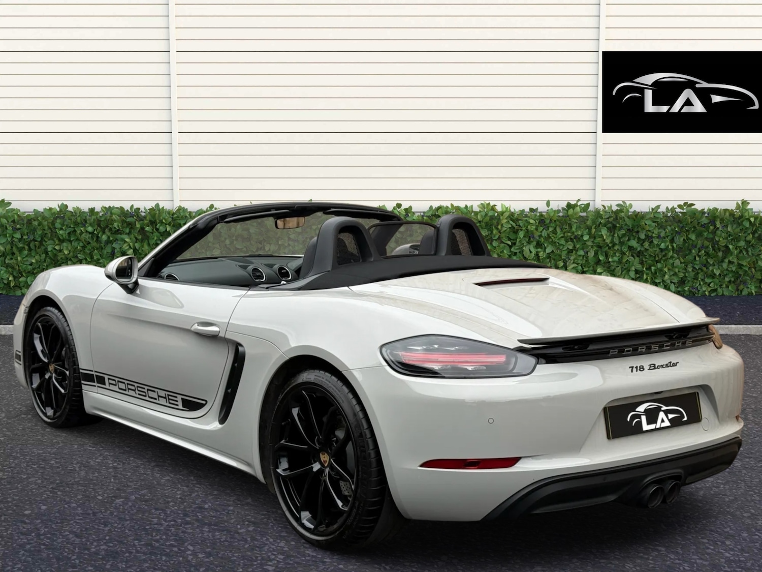 Used Porsche Boxster 2025 for sale - 76413995: Photo 5