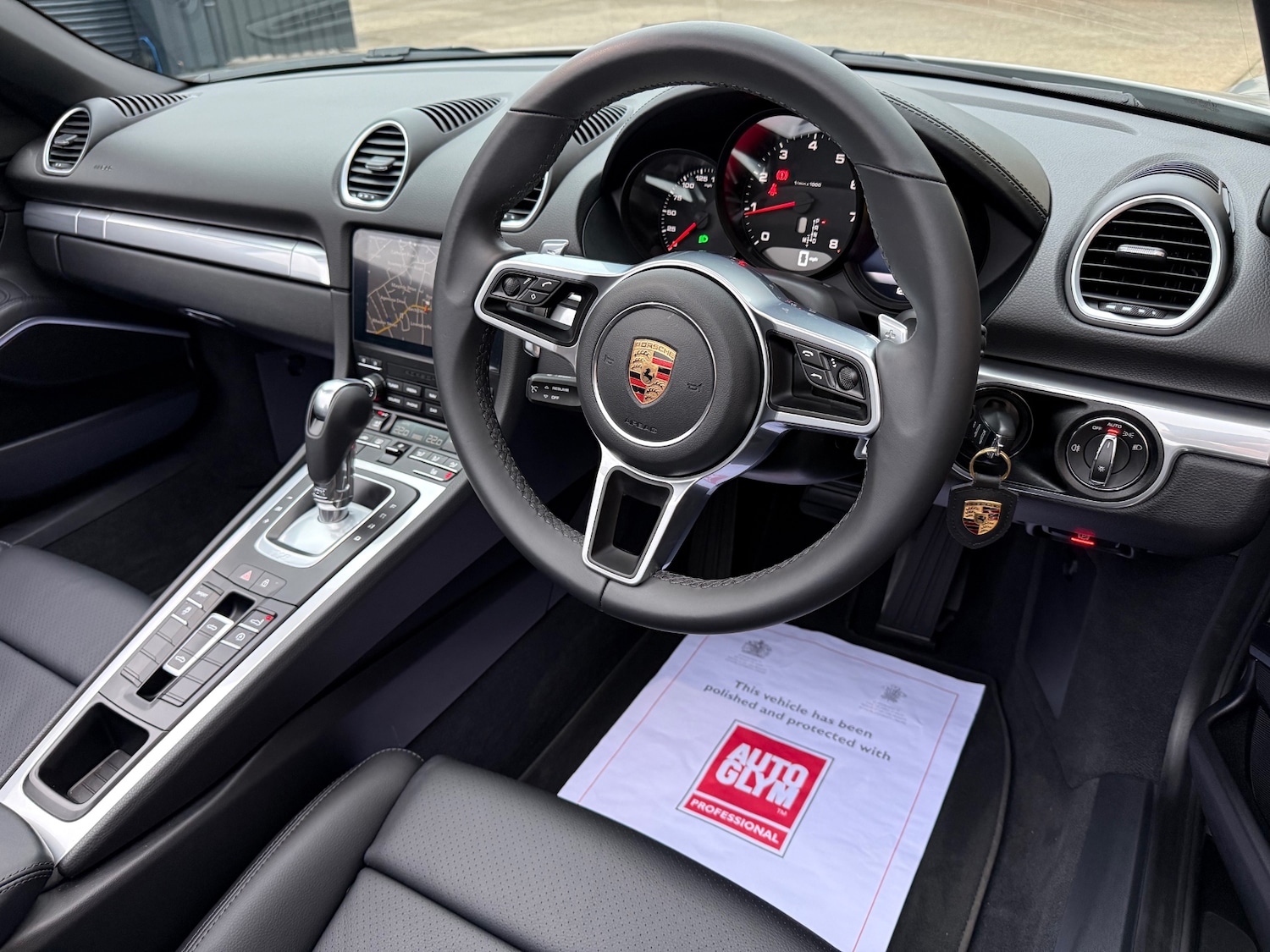 Used Porsche Boxster 2025 for sale - 76413995: Photo 9