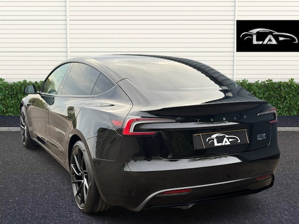 Used Tesla Model 3 2024 for sale - 74347043: Photo 6