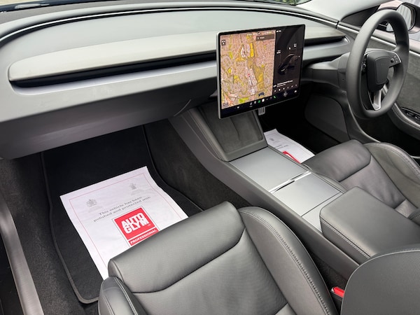 Used Tesla Model 3 2024 for sale - 74347043: Photo 9