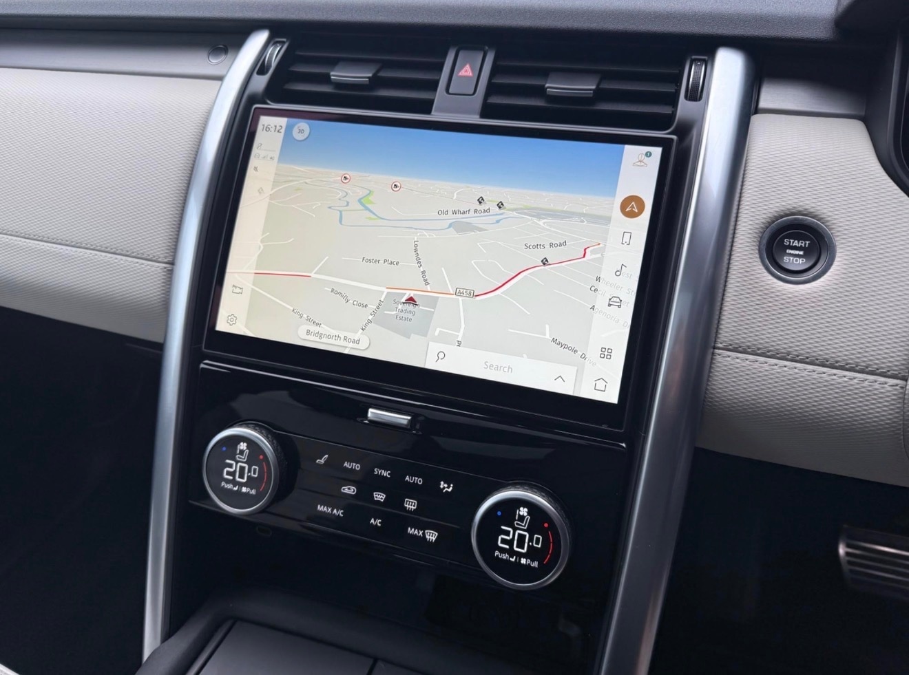 Used Land Rover Discovery 2023 for sale - 76951260: Photo 11