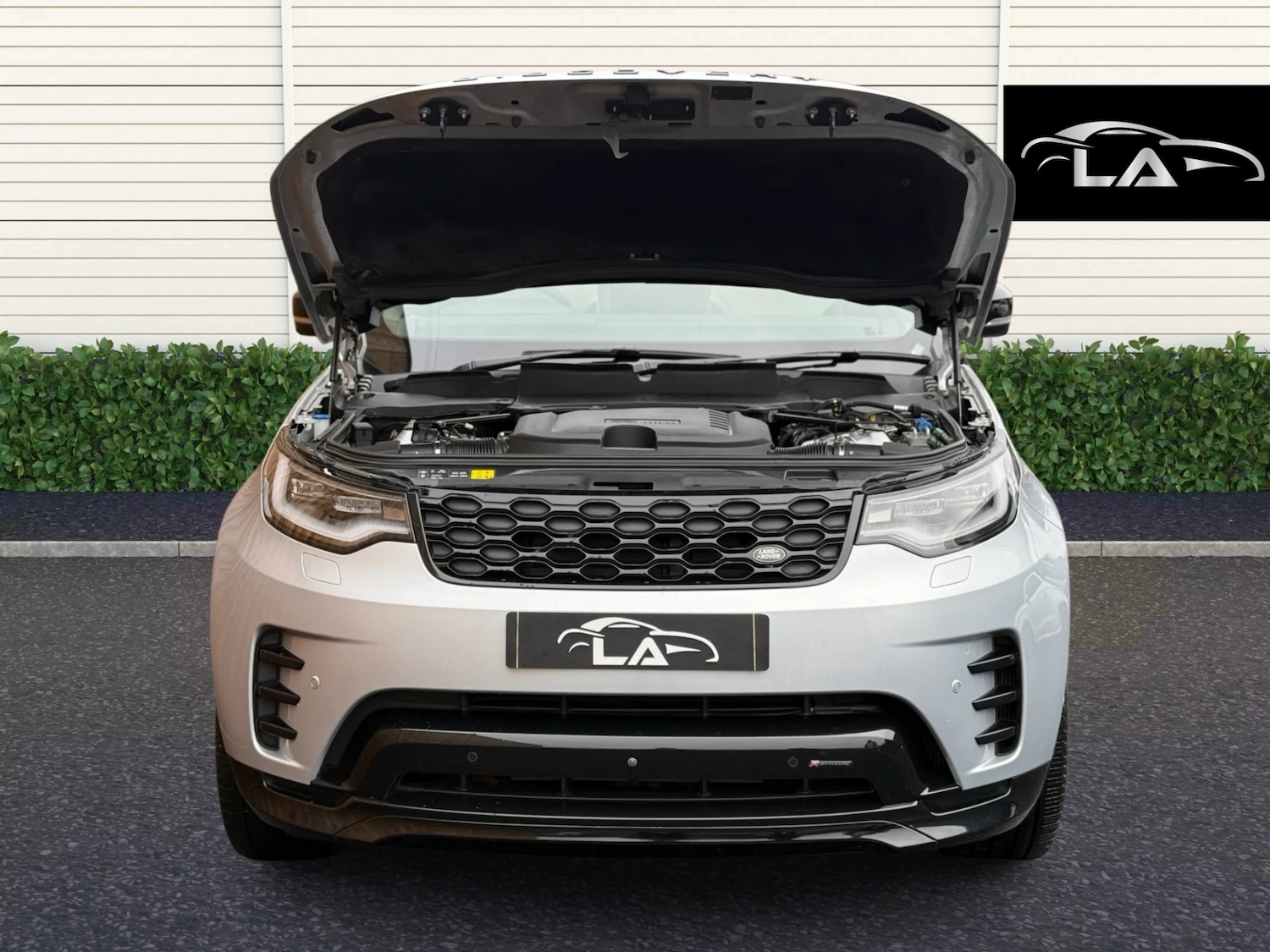 Used Land Rover Discovery 2023 for sale - 76951260: Photo 15