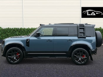 Used Land Rover Defender 2025 for sale - 77545937: Photo