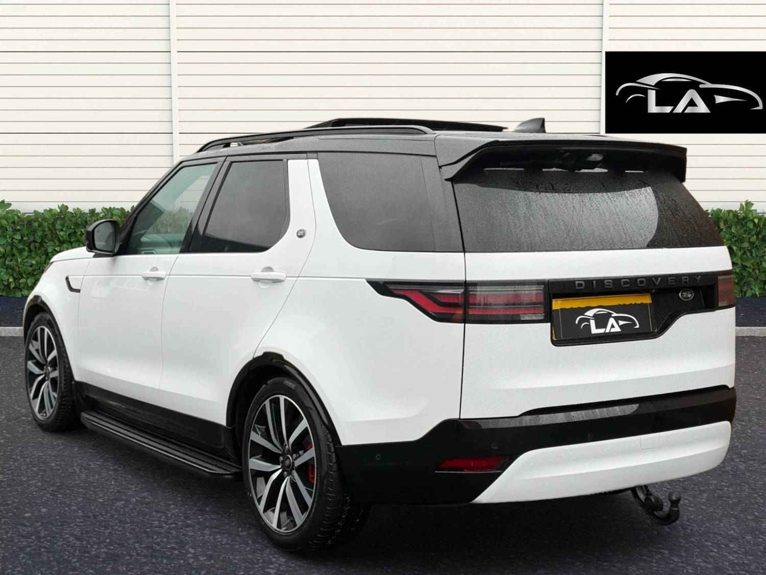 Used Land Rover Discovery 2023 for sale - 77450550: Photo 5