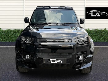 Used Land Rover Defender 2025 for sale - 75599071: Photo
