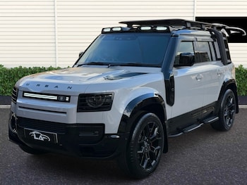 Land Rover - Defender