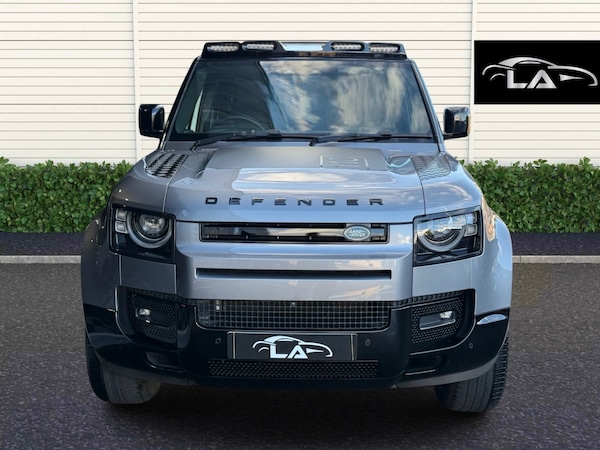 Used Land Rover Defender 2024 for sale - 75643891: Photo 4