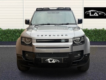 Used Land Rover Defender 2024 for sale - 75643891: Photo