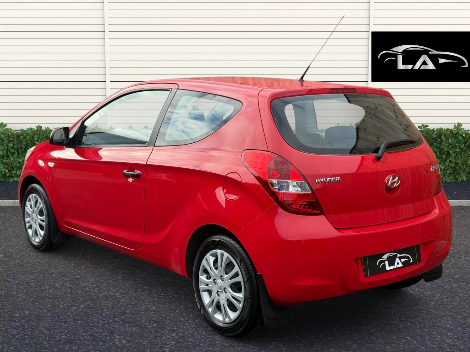 Used Hyundai i20 2010 for sale - 76211047: Photo 5