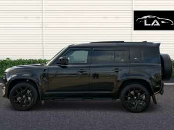Used Land Rover Defender 2025 for sale - 74786236: Photo