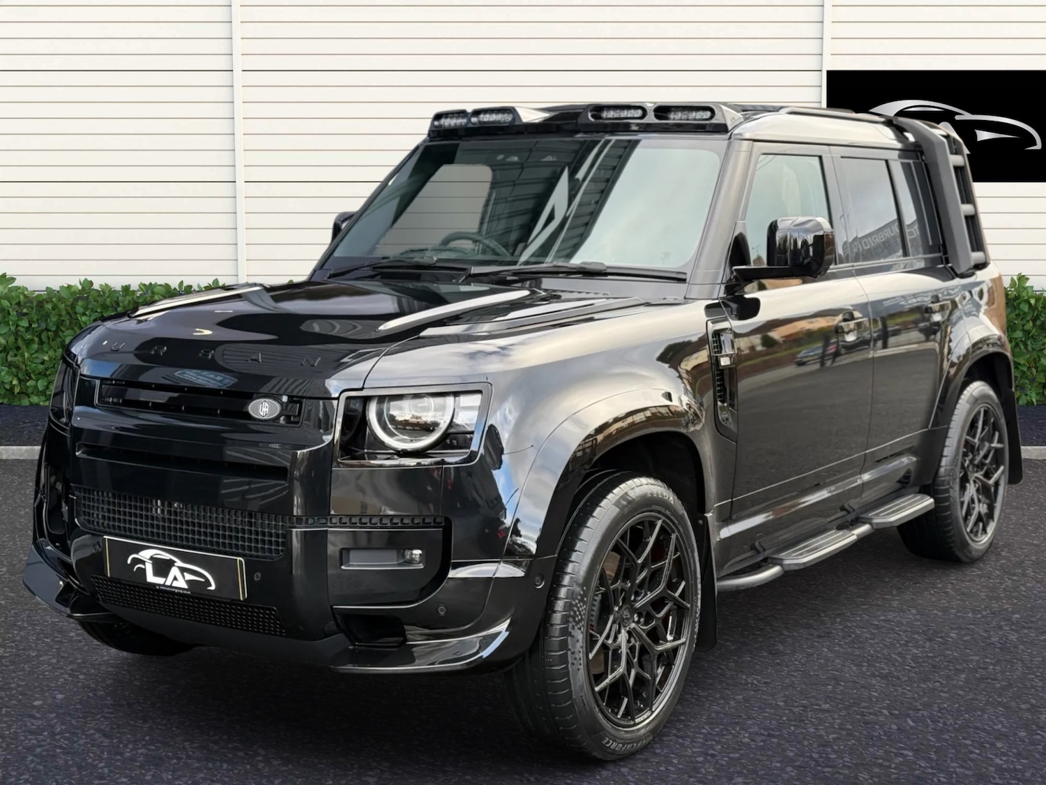 Used Land Rover Defender 2025 for sale - 76741408: Photo 1